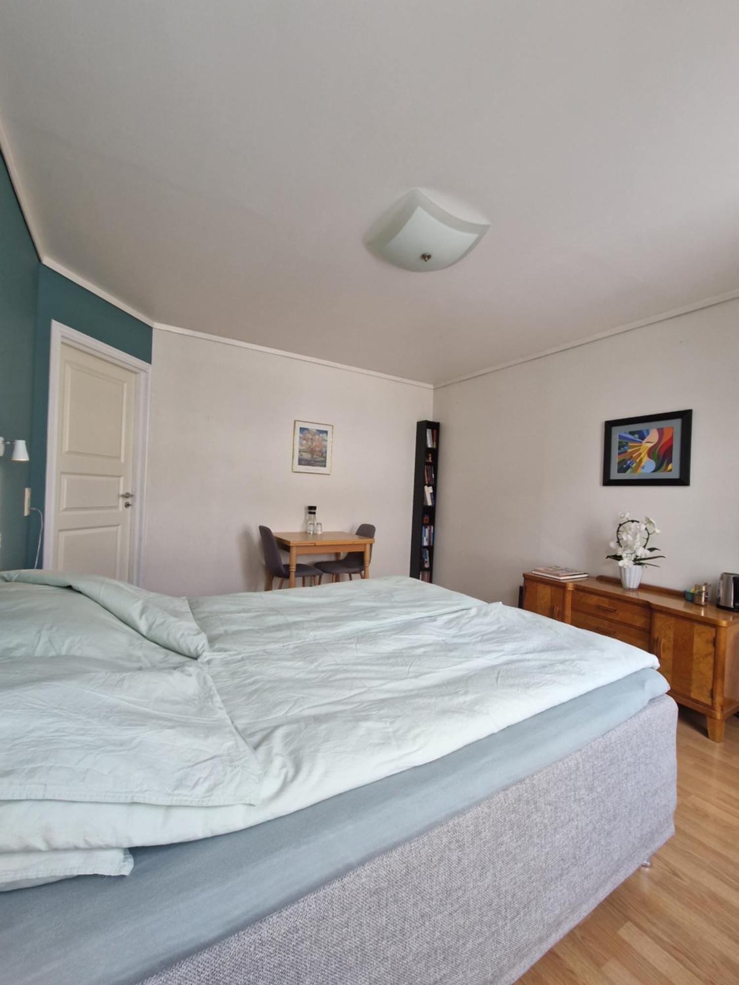 Cozy Retreat In The Heart Of Alesund Appartement Buitenkant foto