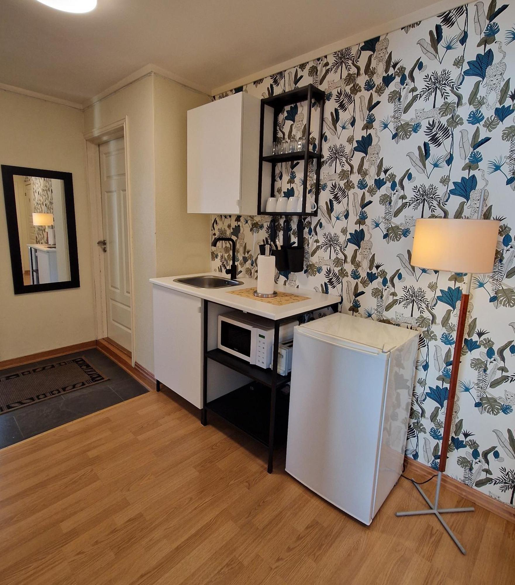 Cozy Retreat In The Heart Of Alesund Appartement Buitenkant foto